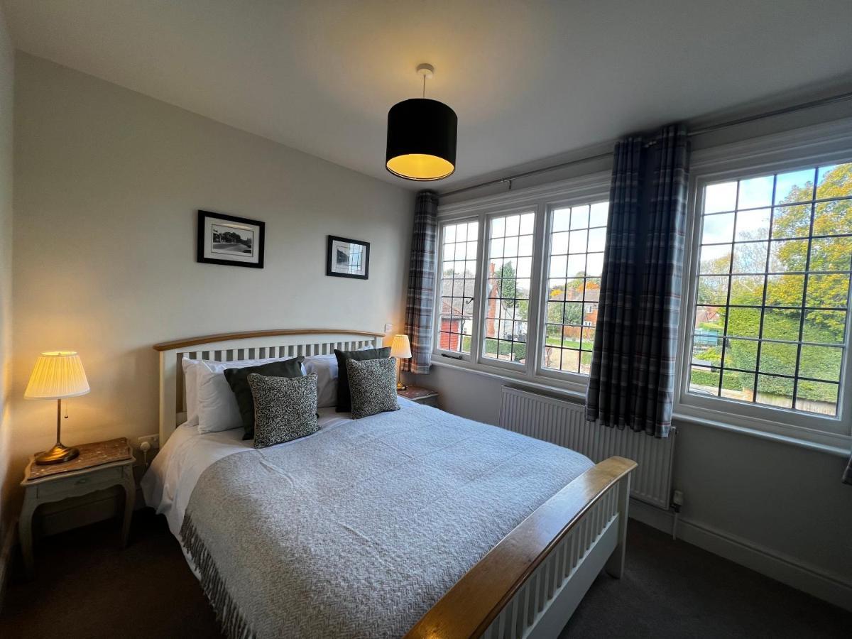 White Hart Bed and Breakfast Alton  Δωμάτιο φωτογραφία