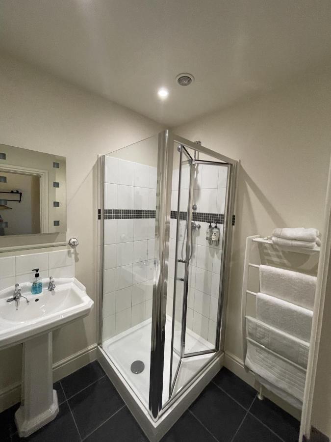 White Hart Bed and Breakfast Alton  Δωμάτιο φωτογραφία