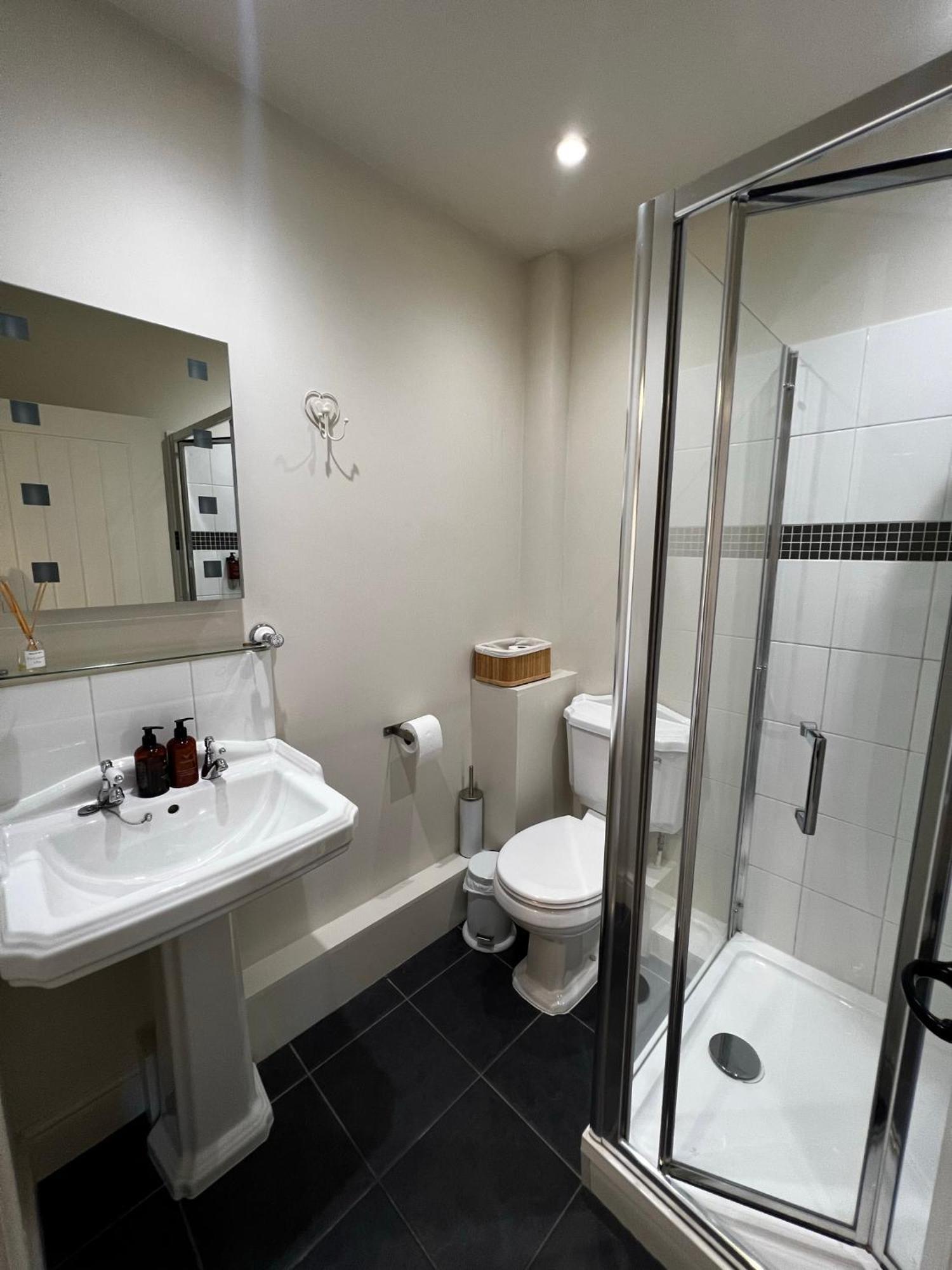 White Hart Bed and Breakfast Alton  Δωμάτιο φωτογραφία